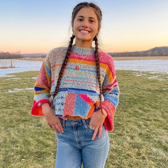 Color-block sweater - Picture 2 of 9